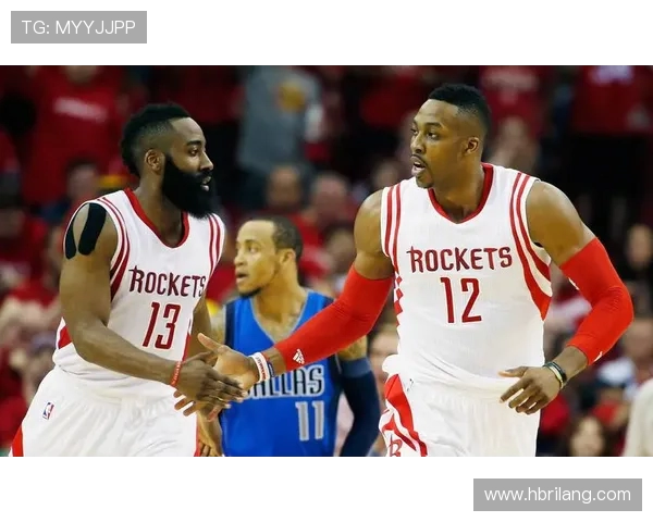 霍华德在火箭队的出场仪式及球迷反响全记录